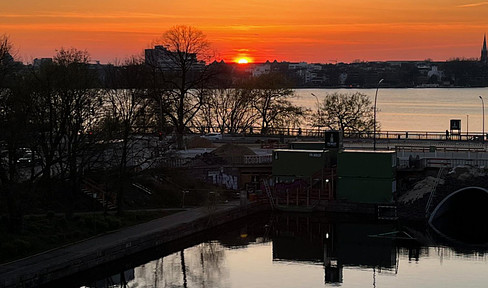 Preissenkung! Sensationeller Blick auf die Außenalster; 3-Zi-Whg.