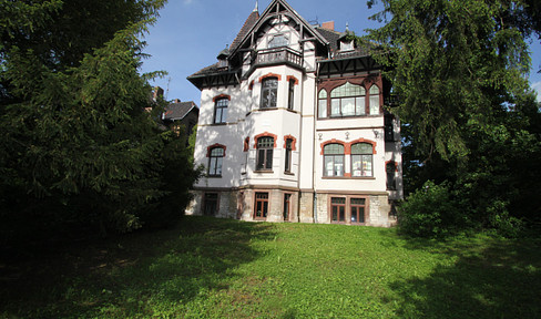 Art nouveau villa floor, prime location Ostviertel: 6 rooms, 1 loggia, 1 conservatory, HFW 1st floor