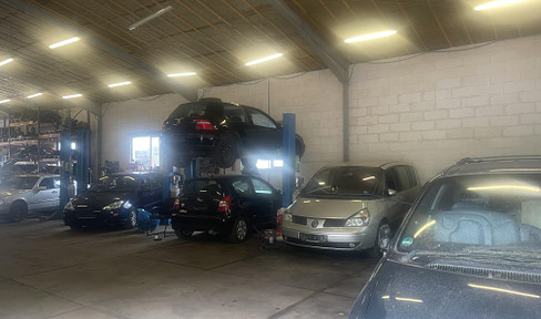 Car workshop in Hanau for rent 360 sqm