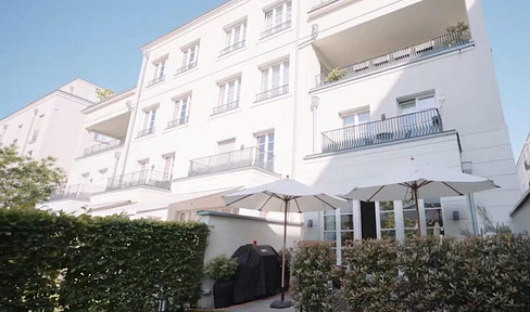 Luxurious townhouse with garden & concierge in the Heinrich Heine Gardens - near Oberkassel