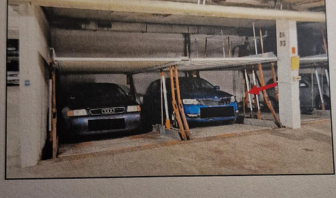 Duplex garage (upper parking space) in Schwabing-West.