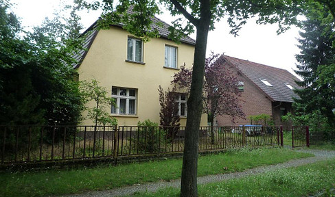 Detached house with large garden