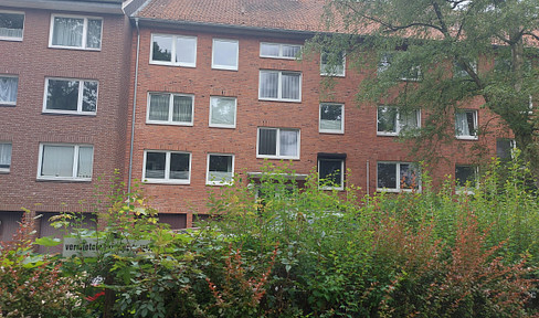 Without brokerage fee: 3-room terrace apartment with garage in Rahlstedt