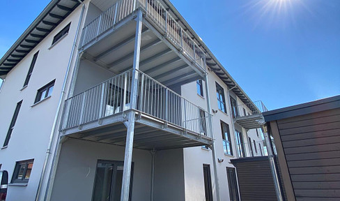 3 Zimmer Wohnung mit Carport