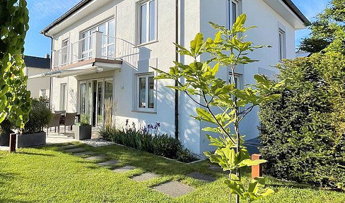 Family villa in classic architecture - in an outstanding location in Würmtal