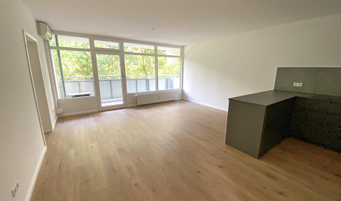Modern 2.5-room apartment, first occupancy after renovation, incl. parking space, without brokerage fee