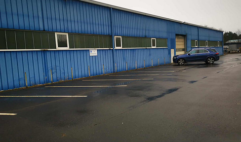Moderne Warmlagerhalle-Produktions-und Büroflächen, 998 m² Lagerhalle + 6000 m² Außenfläche