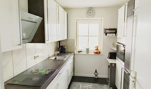 Commission-free 4-room apartment with underground parking space & terrace