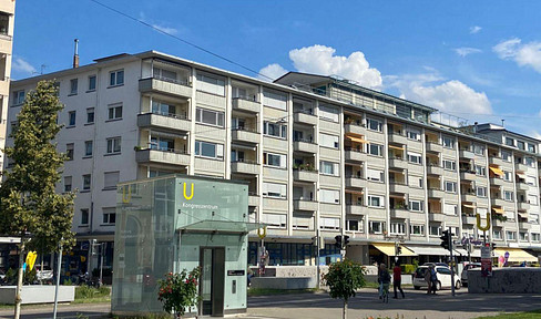 Centrally located 3.5-room apartment at the congress center for rent from 01.07.2025!