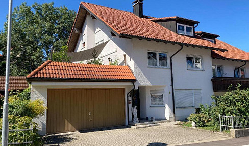 Viel Raum zum Leben - größzügige Doppelhaushälfte mit Sonnenterrasse und kl. Garten