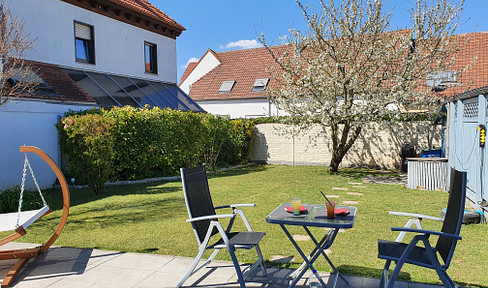 Provisionsfreie 5,5-Zimmer DHH in Helmsheim zu verkaufen