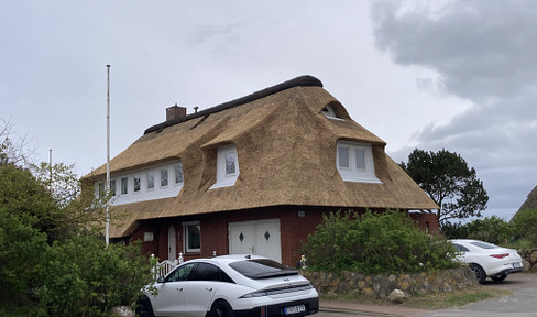 Sylt, part of the house under thatch