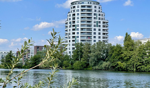 Commission-free | Ready-to-occupy apartment | 101 sqm, incl. balcony | Parking space | Living on the Havel Bay