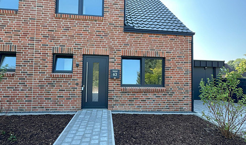 New DHH semi-detached house 130m² 6 rooms with garden in Wittorf
