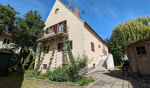 Charming former vicarage in Markt Schwaben
