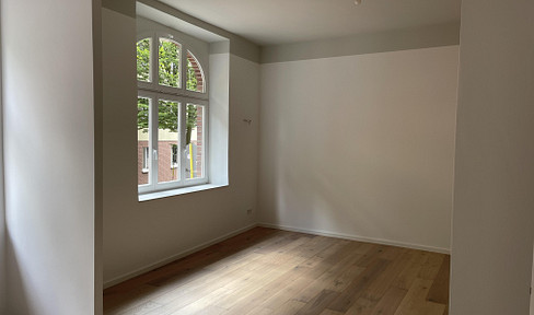 Exklusive, helle 2-Zimmer-Erdgeschosswohnung im Herzen des Jakobviertel - ideal für Singles