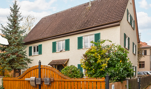 First occupancy after renovation - House with 8 rooms for rent in Neusäß district