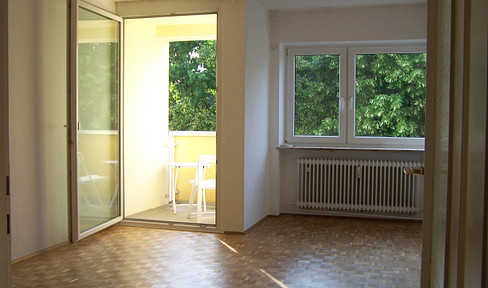 1-room apartment close to the city center with subway connection