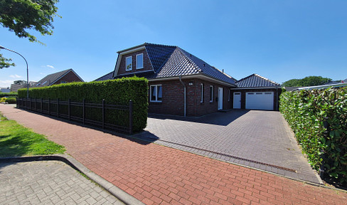 Exclusive corner bungalow in Bad Bramstedt: your dream home with south-facing garden