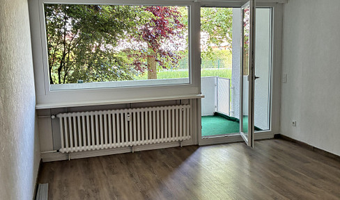 Großzügige 4,5-Zimmer-Wohnung mit Balkon und Blick ins Grüne