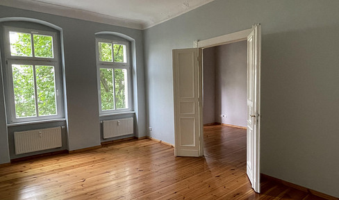 Charmante Altbauwohnung mit Balkon und Aufzug Hufelandstraße Prenzlauer Berg