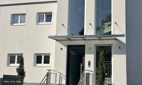 Neubau:  Erstbezug EG - Terrasse, Garten, ruhig, grünes Ambiente, Aufzug, TG, schnell in Bad Homburg