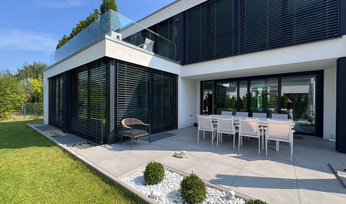 City life with privacy: Mediterranean living in a central location