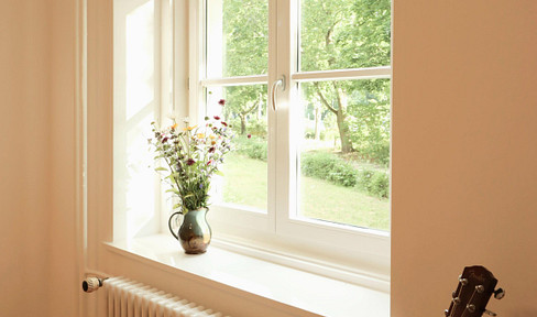 Living in the countryside! Tastefully modernized 2-room apartment - PROVISION-FREE - PROVISION-FREE