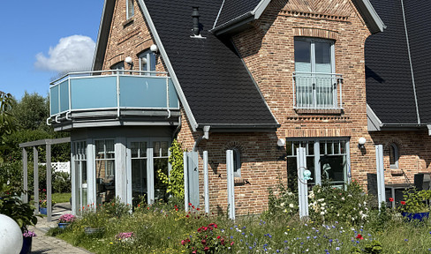 Semi-detached house on Sylt