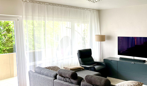 Sehr freundliche 3-Zi-Whg. in Top-Lage, großer Balkon und Einzelgarage - Ihr neues Zuhause wartet!