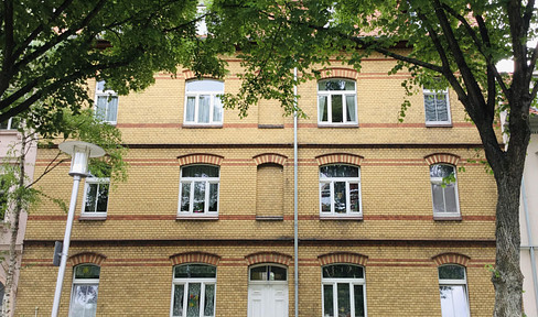 Hervorragende, moderne 4 - Raum DG - Wohnung