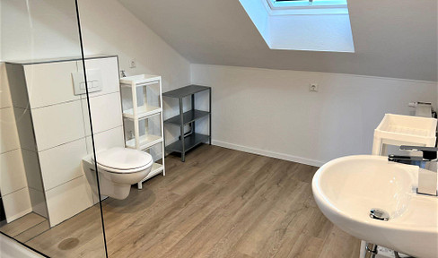 Room in a modern shared apartment (4 people) | Furnished | Quiet location | Suitable for female-only shared living and supported housing.