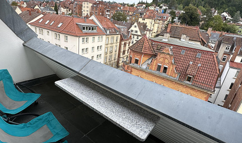 Furnished room in shared flat for professionals with sauna, duplex on the top floor, top view in Stuttgart-Süd