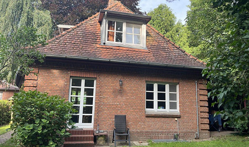 Reserved! Special detached house in the countryside from private owner