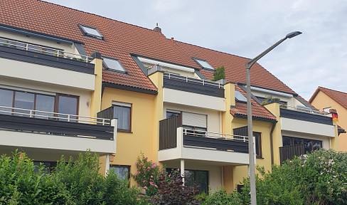 JUWEL- 2-Zi-Galerie mit großem Balkon und einzigartiger Aussicht