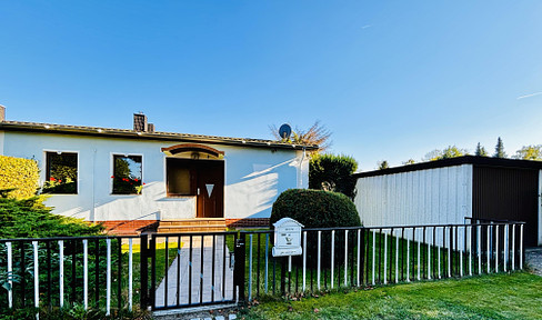 Charming bungalow (DHH) with conservatory