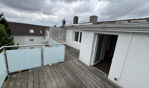 3 Zimmer DG Wohnung mit großer Dachterrasse