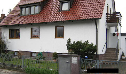 Solid architect's detached house with separate granny apartment