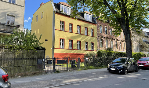 Mehrfamilienhaus