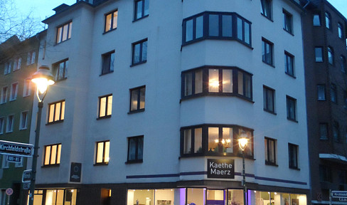 Friedrichstadt ruhig und zentral, 1-2 Personen Wohnung 3.OG mit 270° Erker