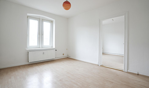 Beautiful renovated 2-room apartment in Kreiensen with a dream view for rent with immediate effect