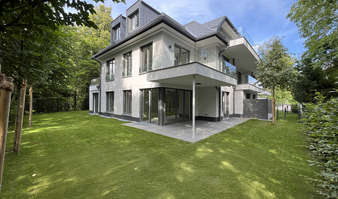 First occupancy: Luxurious 2-room new-build apartment with garden in Munich Solln