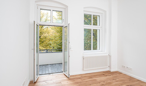 70 m² apartment in Charlottenburg; first occupancy after renovation