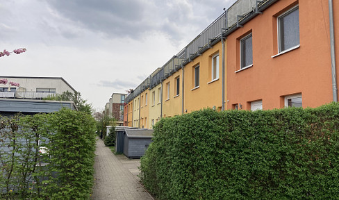 Ready-to-move-in family-friendly terraced house in Potsdam, Bornstedt