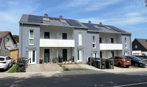 Modern, energy-efficient town house | Terraced house.