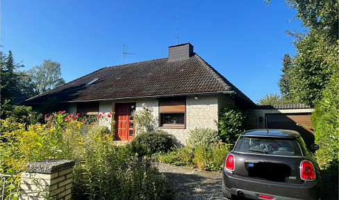 Two-family house directly on the Sachsenwald