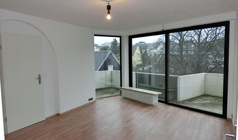 4-room apartment with 2 balconies in the heart of Velbert