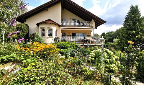 Großzügiges Traumhaus in wundervoller Lage