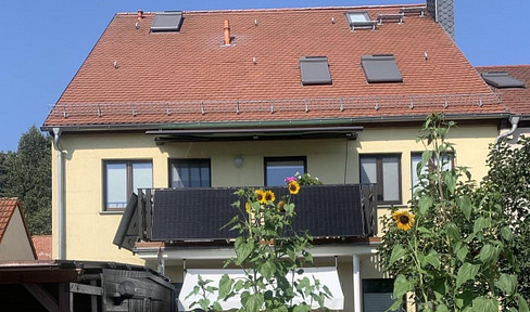Stadtoase: Großzügiges und ruhiges Wohnen mit Balkon und Stellplatz mitten in historischer Altstadt