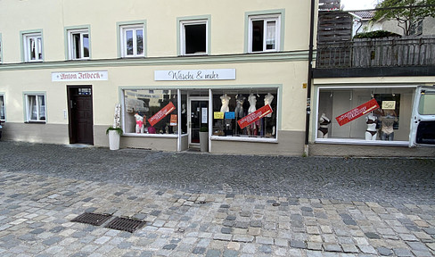 Beautiful retail space in the middle of the historic old town of Bad Tölz